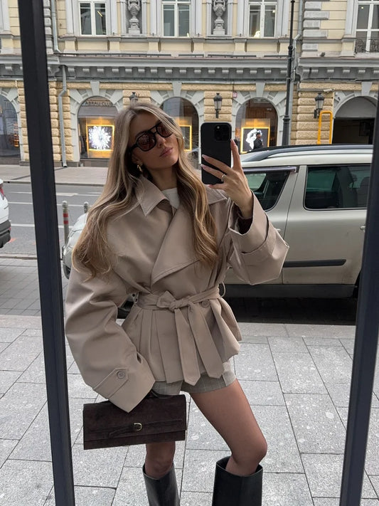 Belted Short Trench Coat – Elegante Cropped Damesjas met Ceintuur